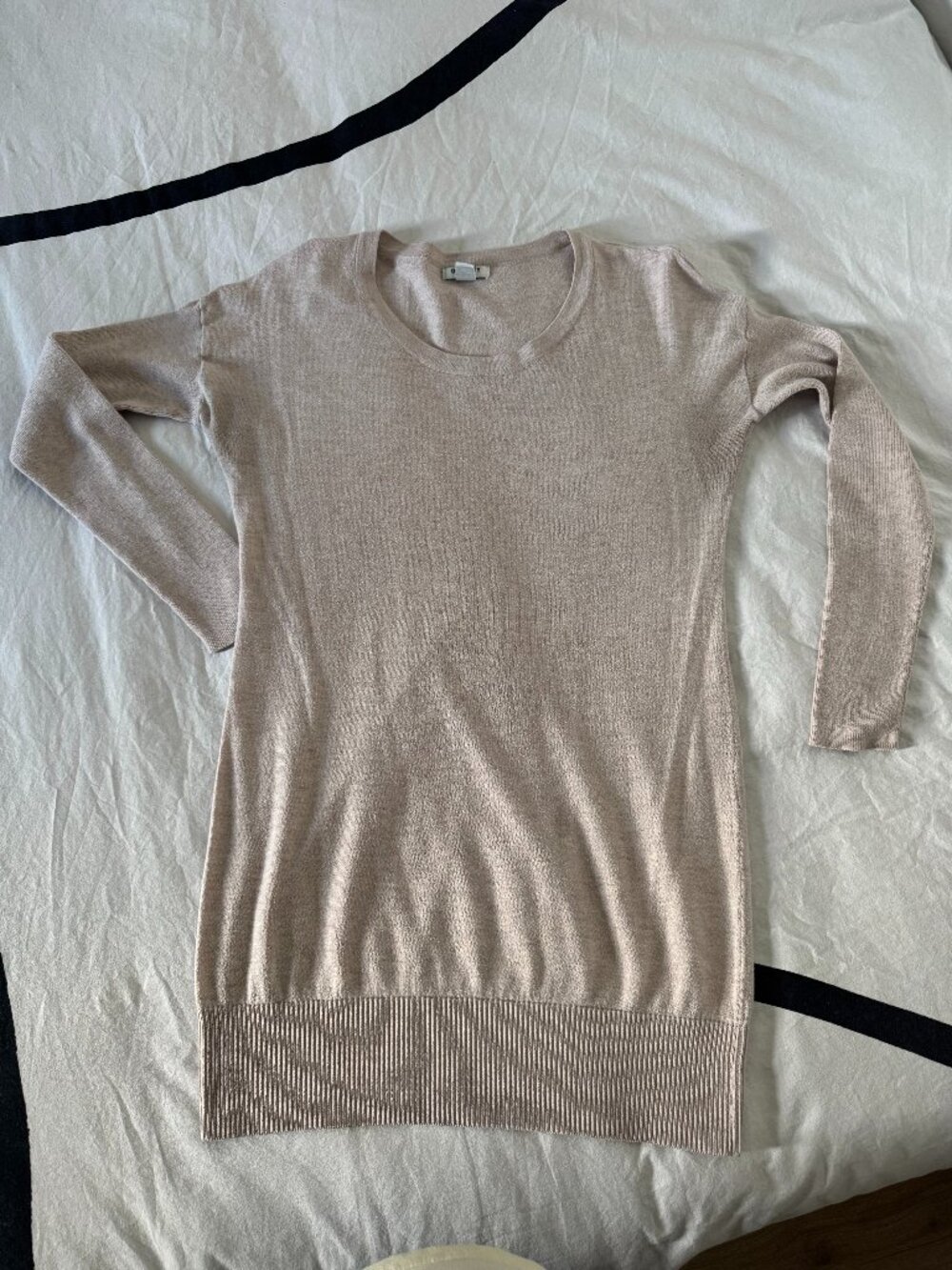Old Navy Beige Lightweight Long Sleeve Sweater Sz M